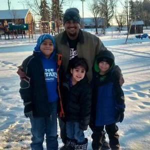 Meet your Posher, Eugenio